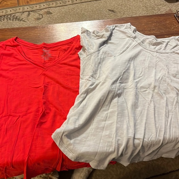 2 faded glory pocket tees - Picture 1 of 1